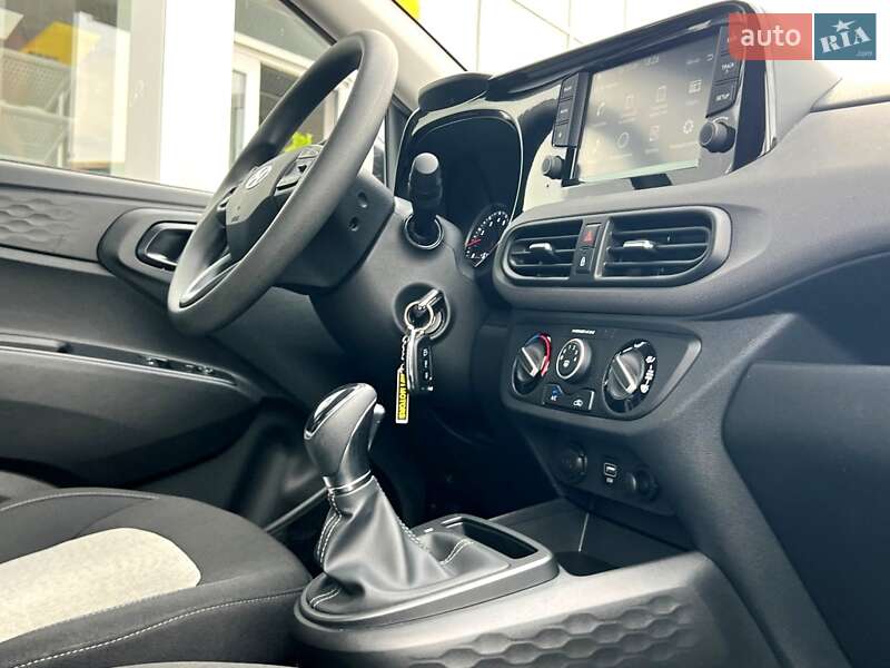 Хетчбек Hyundai i10 2023 в Києві