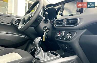 Хэтчбек Hyundai i10 2023 в 