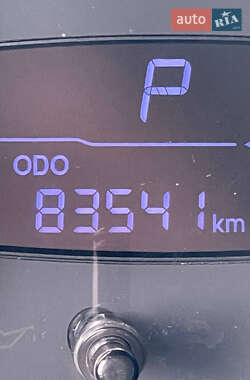 Хэтчбек Hyundai i10 2013 в 