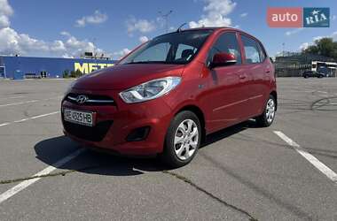 Хетчбек Hyundai i10 2012 в Дніпрі