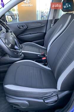 Хэтчбек Hyundai i10 2020 в 