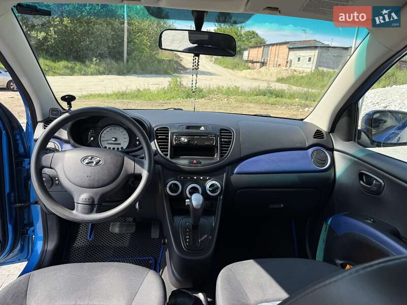 Хетчбек Hyundai i10 2010 в Львові