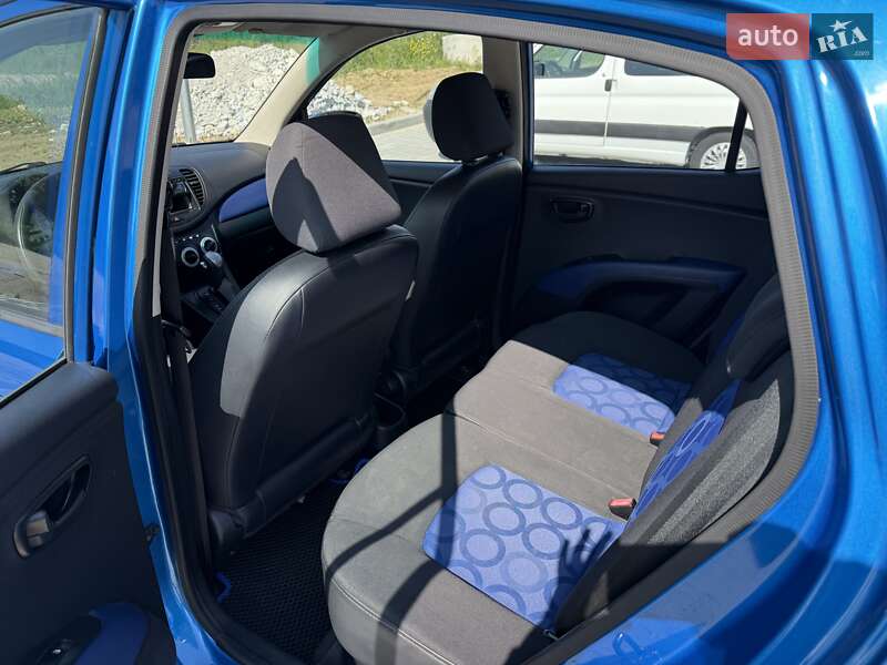 Хетчбек Hyundai i10 2010 в Львові