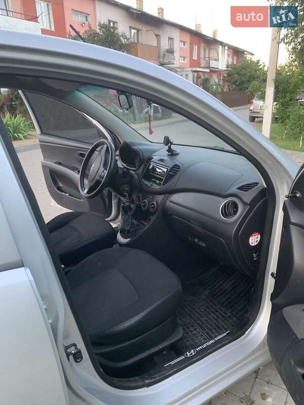 Хэтчбек Hyundai i10 2012 в Львове фото 11 Хэтчбек Hyundai i10 2012 в Львове