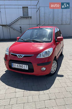 Хетчбек Hyundai i10 2008 в 