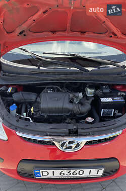Хетчбек Hyundai i10 2008 в 