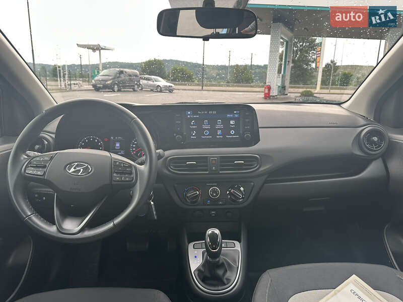 Хэтчбек Hyundai i10 2022 в Киеве