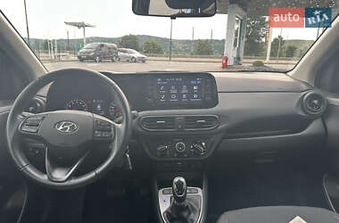 Хэтчбек Hyundai i10 2022 в 