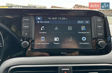 Хэтчбек Hyundai i10 2021 в 