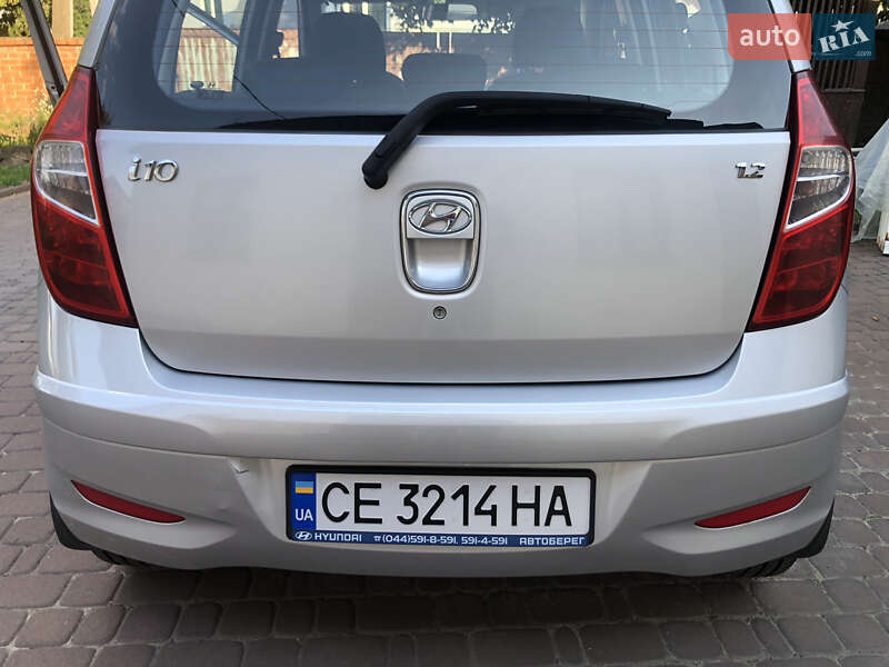 Хэтчбек Hyundai i10 2013 в Черновцах