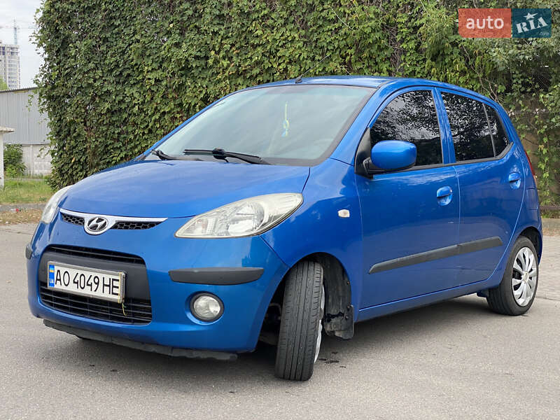 Хэтчбек Hyundai i10 2008 в Киеве