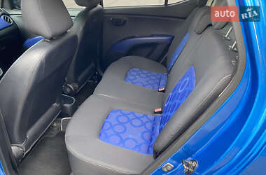 Хэтчбек Hyundai i10 2008 в 