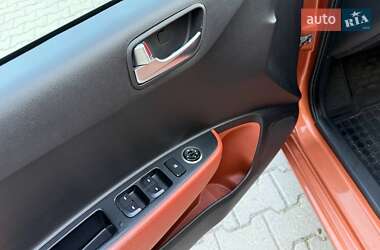 Хэтчбек Hyundai i10 2014 в 