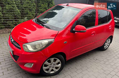 Хэтчбек Hyundai i10 2012 в Львове