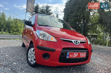 Хэтчбек Hyundai i10 2009 в 