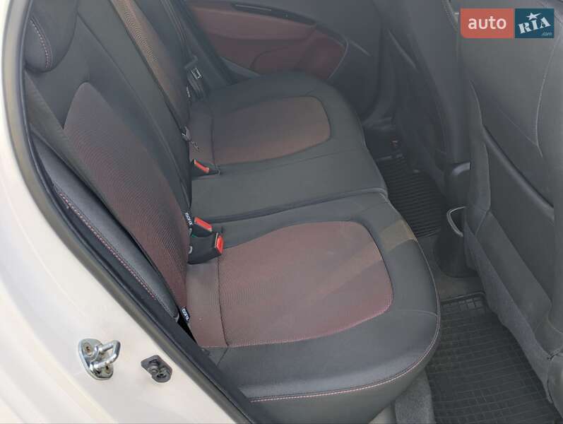 Хэтчбек Hyundai i10 2018 в Харькове