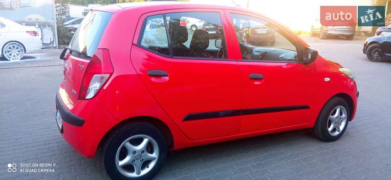 Хэтчбек Hyundai i10 2009 в Львове
