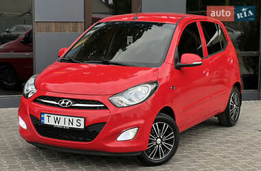 Хэтчбек Hyundai i10 2013 в Одессе