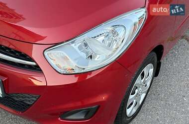 Хэтчбек Hyundai i10 2013 в 