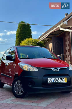 Хэтчбек Hyundai i10 2010 в Киеве