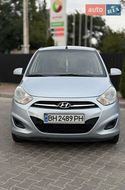 Хетчбек Hyundai i10 2011 в Одесі