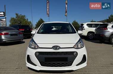 Хетчбек Hyundai i10 2017 в 