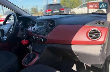 Хетчбек Hyundai i10 2017 в 