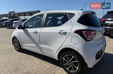 Хетчбек Hyundai i10 2017 в 