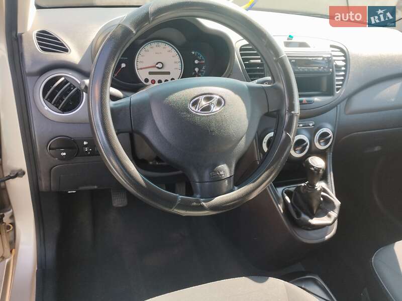 Хэтчбек Hyundai i10 2008 в Белой Церкви