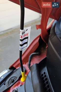 Хэтчбек Hyundai i10 2013 в 