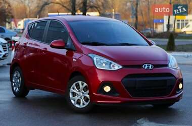 Хэтчбек Hyundai i10 2015 в Киеве