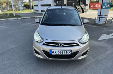 Хэтчбек Hyundai i10 2013 в Харькове
