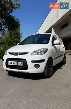 Хэтчбек Hyundai i10 2008 в Киеве