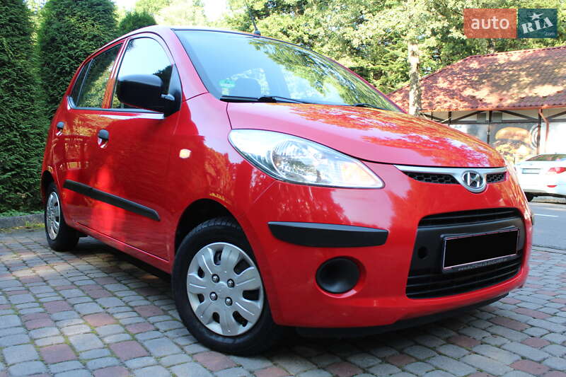 Хэтчбек Hyundai i10 2009 в Трускавце