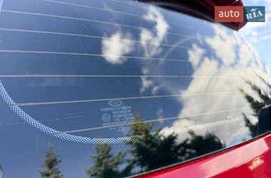 Хэтчбек Hyundai i10 2012 в 