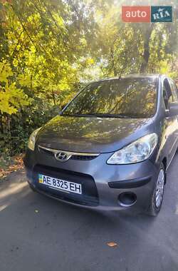 Хэтчбек Hyundai i10 2008 в 