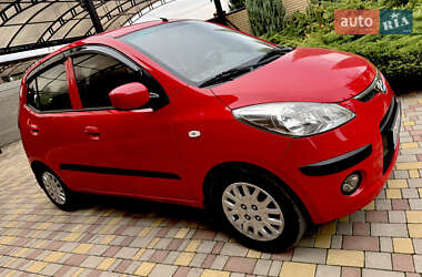 Хэтчбек Hyundai i10 2008 в 