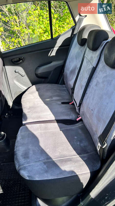 Хетчбек Hyundai i10 2010 в Львові