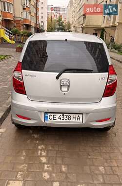 Хэтчбек Hyundai i10 2012 в 