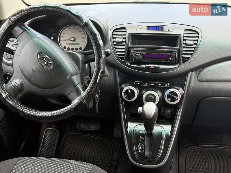 Хетчбек Hyundai i10 2008 в Миколаєві