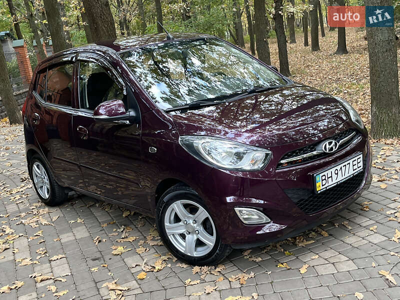 Хэтчбек Hyundai i10 2012 в Одессе фото 2 Хэтчбек Hyundai i10 2012 в Одессе