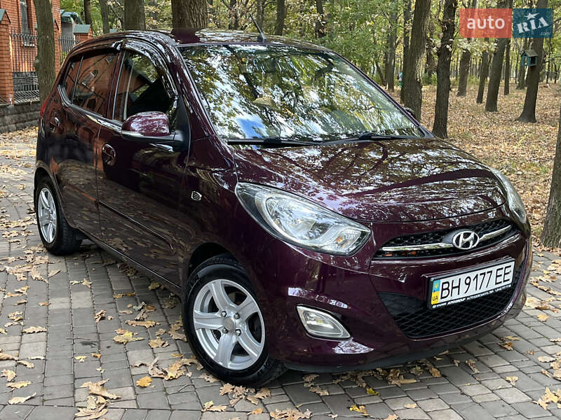 Хэтчбек Hyundai i10 2012 в Одессе фото 4 Хэтчбек Hyundai i10 2012 в Одессе