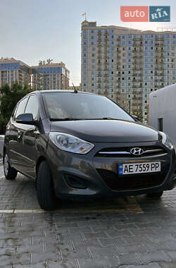Хетчбек Hyundai i10 2012 в Кривому Розі