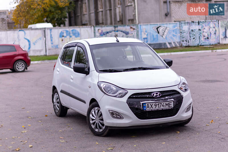 Хетчбек Hyundai i10 2013 в Кременчуці фото 7 Хетчбек Hyundai i10 2013 в Кременчуці