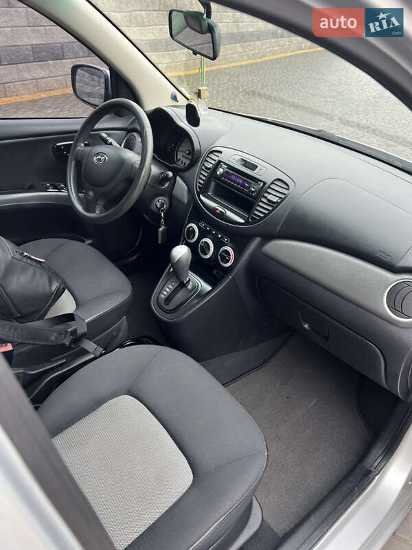 Хэтчбек Hyundai i10 2008 в Одессе фото 13 Хэтчбек Hyundai i10 2008 в Одессе
