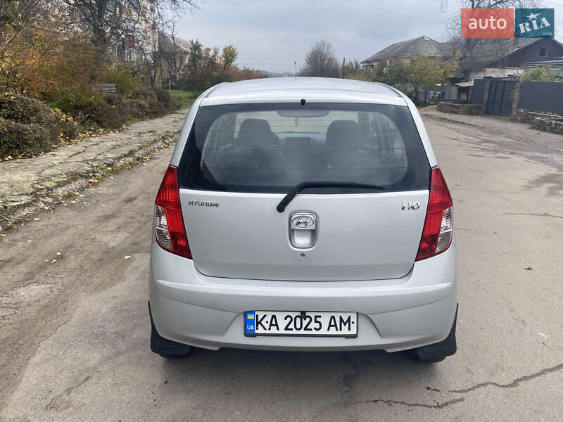 Хетчбек Hyundai i10 2010 в Первомайську фото 6 Хетчбек Hyundai i10 2010 в Первомайську