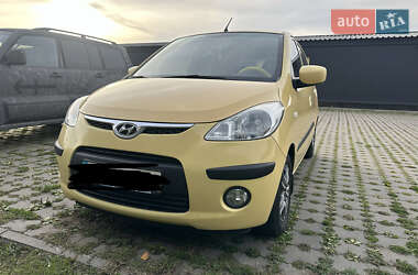 Хэтчбек Hyundai i10 2008 в Киеве