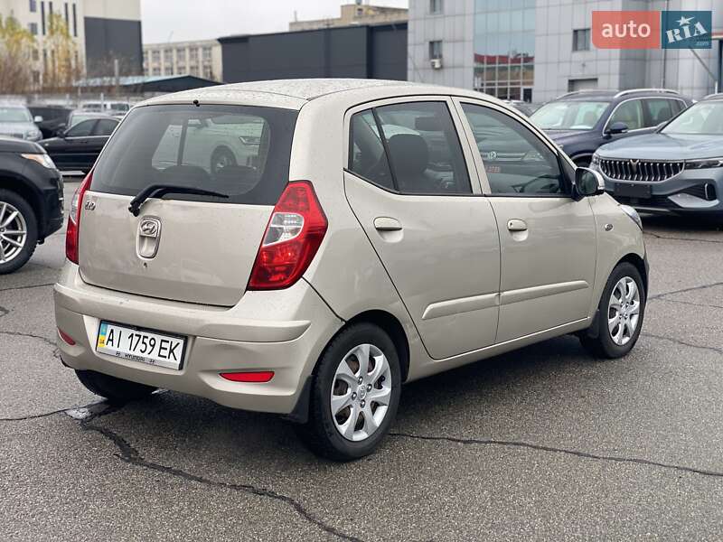 Хетчбек Hyundai i10 2013 в Києві фото 6 Хетчбек Hyundai i10 2013 в Києві