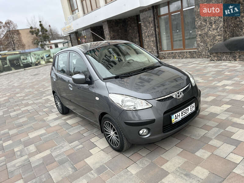 Хэтчбек Hyundai i10 2008 в Черкассах