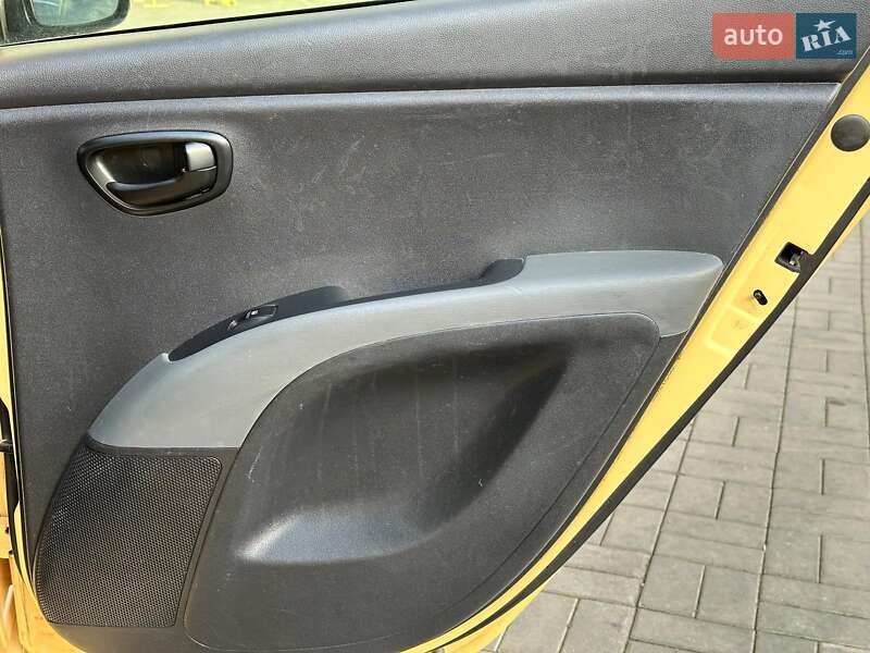 Хетчбек Hyundai i10 2009 в Одесі фото 15 Хетчбек Hyundai i10 2009 в Одесі